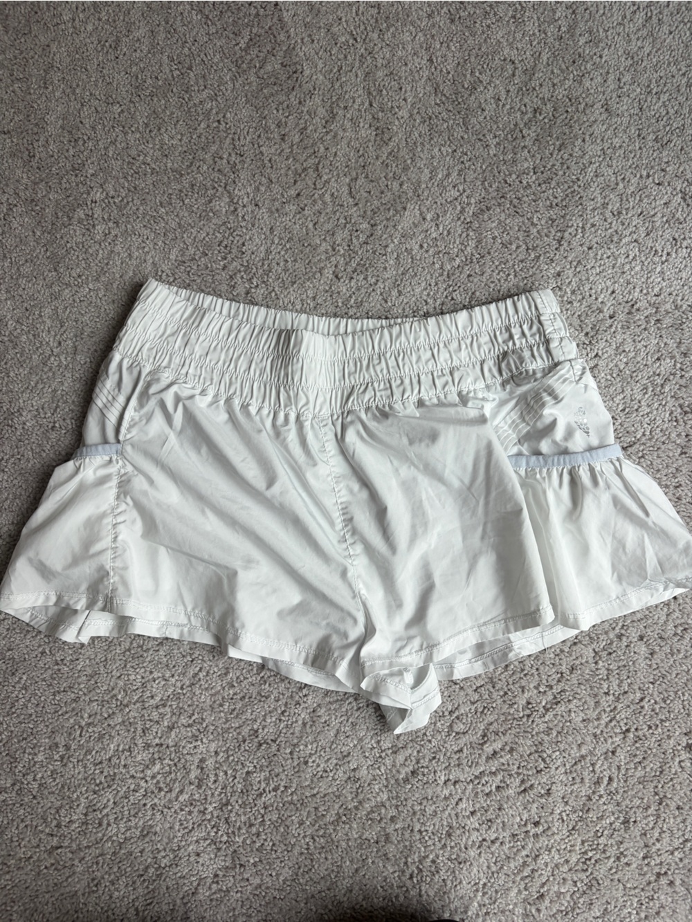 Free People, Get your shortsie in white, size med
